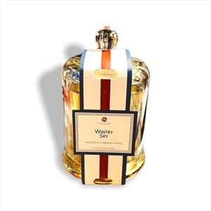 Huntington Home soy candle Wintry Sky/Gilded Champagne/Apple Cinnamon 8 OZ